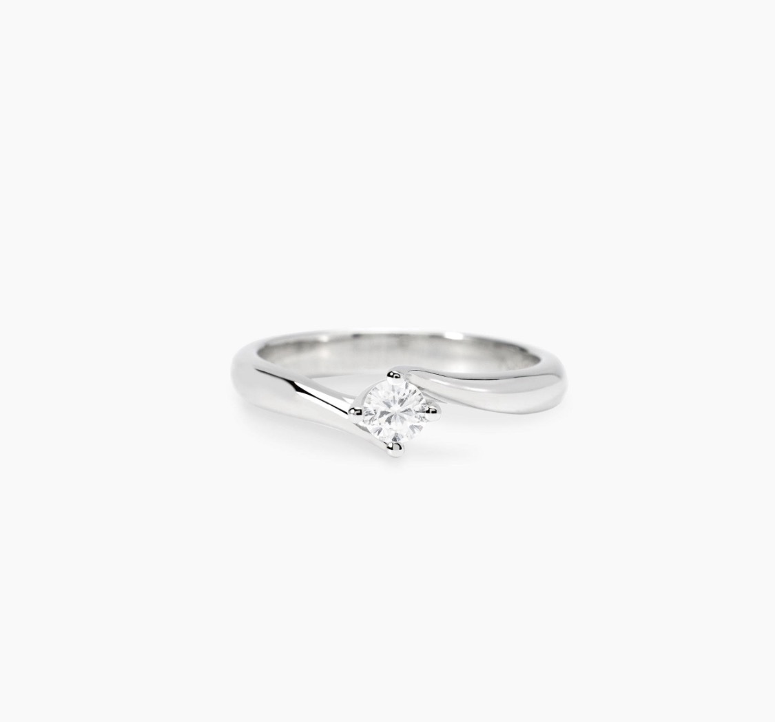 Codice: 523468-11
Anello solitario con diamante lab-grown 0,20 carati MY DIAMOND